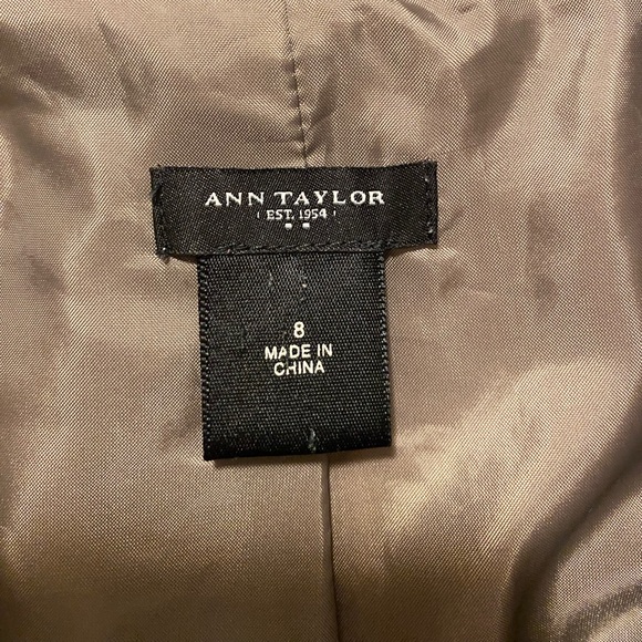 EUC Ann Taylor short sleeved blazer - Picture 4 of 7